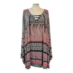 AVENUE *NWT* Women’s Boho Tunic Top Curvy Long Sleeve Size 30/32